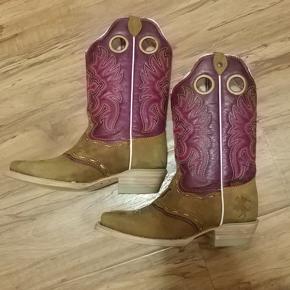🆕Cowgirl boots - Picture 2 of 5